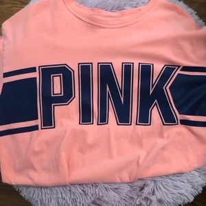 PINK VICTORIAS SECRET LONG SLEEVED LOGO SHIRT